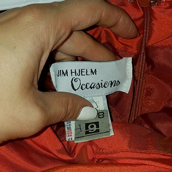 Coral sweetheart gown - Picture 3 of 3